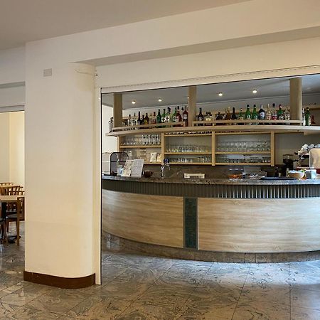 Temù Hotel Sciatori 3 Stelle Superior מראה חיצוני תמונה