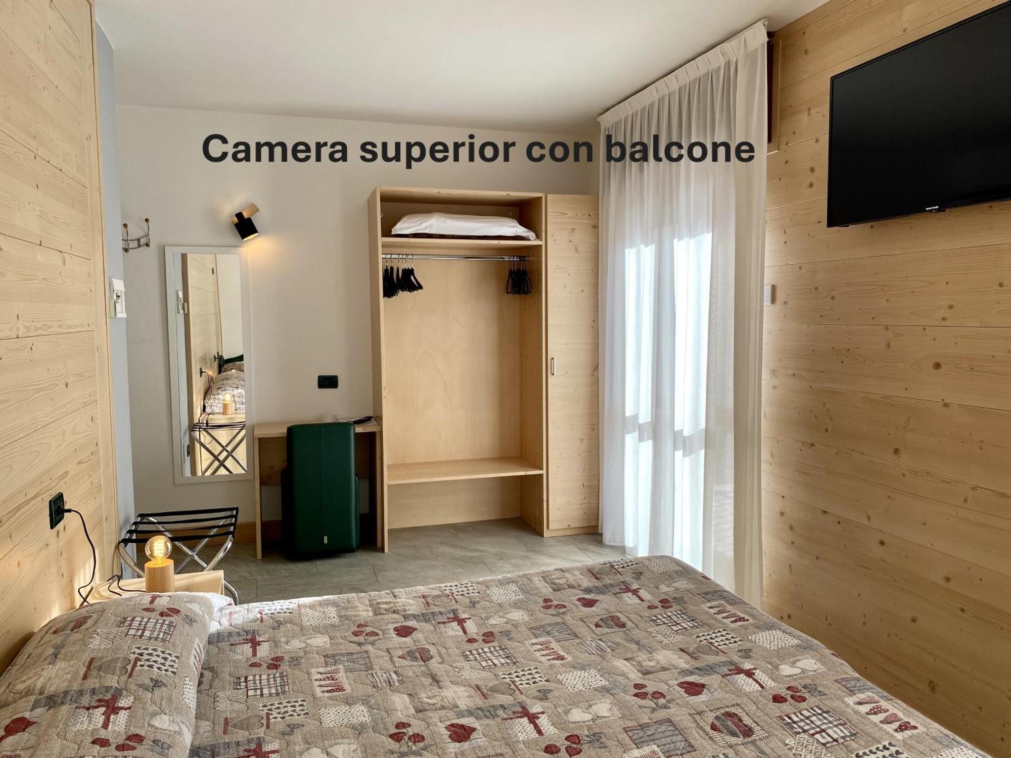Temù Hotel Sciatori 3 Stelle Superior מראה חיצוני תמונה