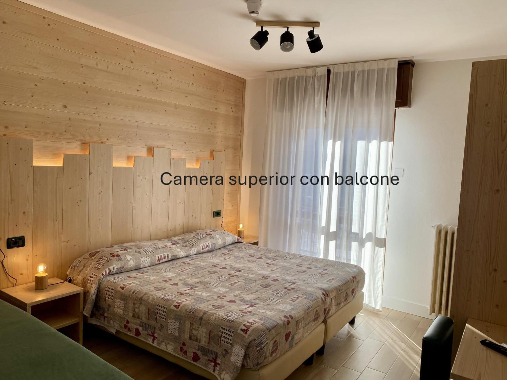 Temù Hotel Sciatori 3 Stelle Superior מראה חיצוני תמונה