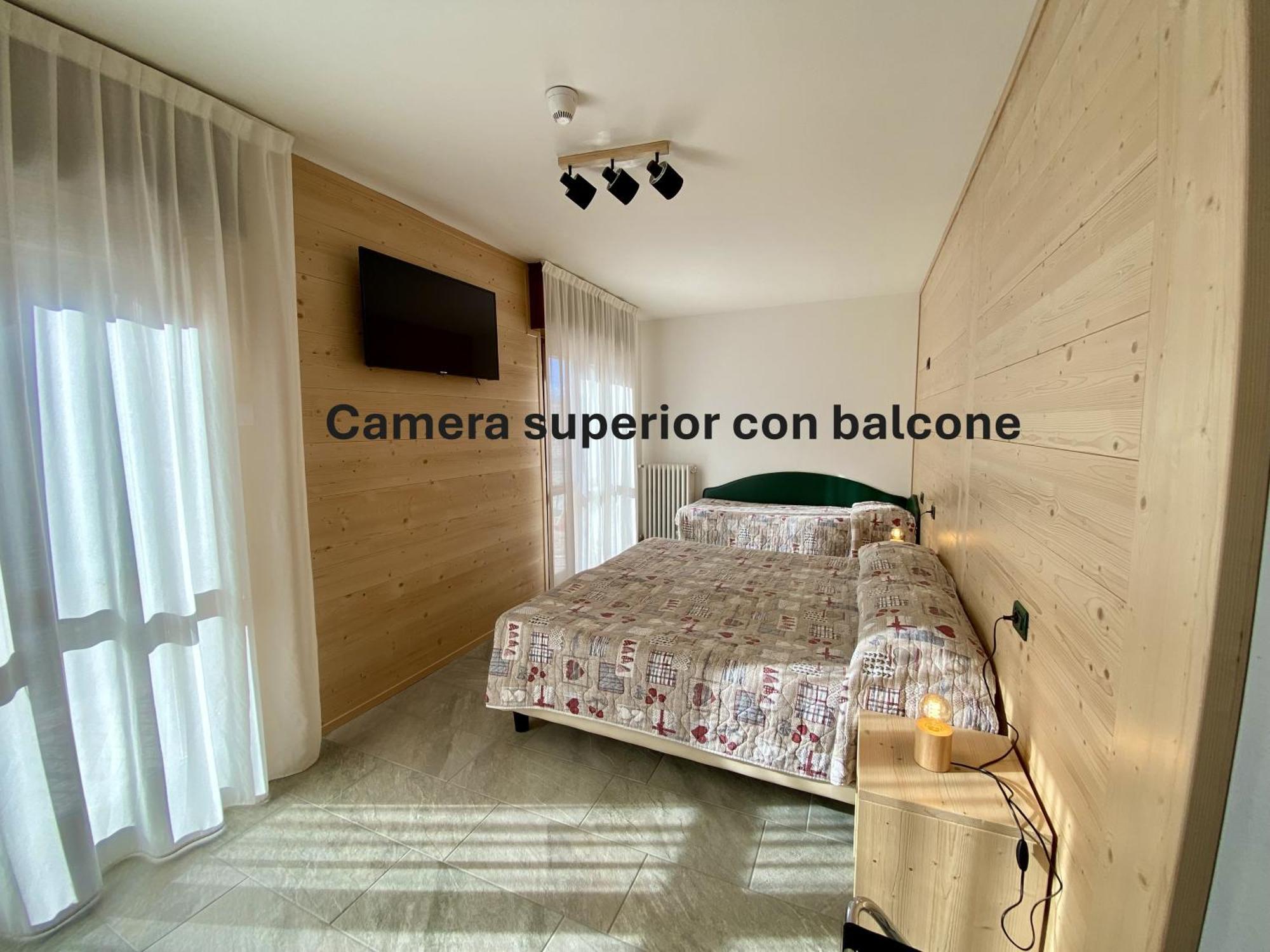 Temù Hotel Sciatori 3 Stelle Superior מראה חיצוני תמונה